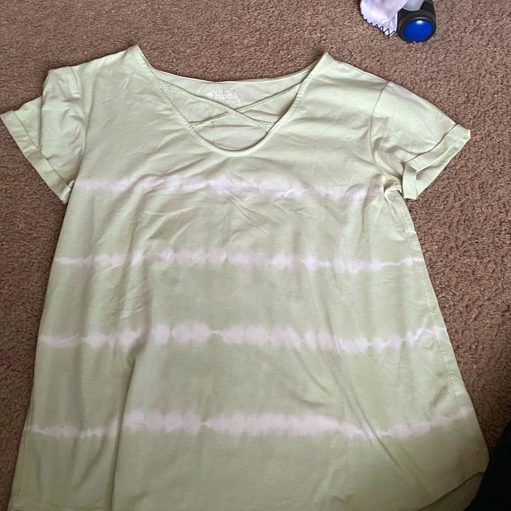 Mint and white tshirt, size medium